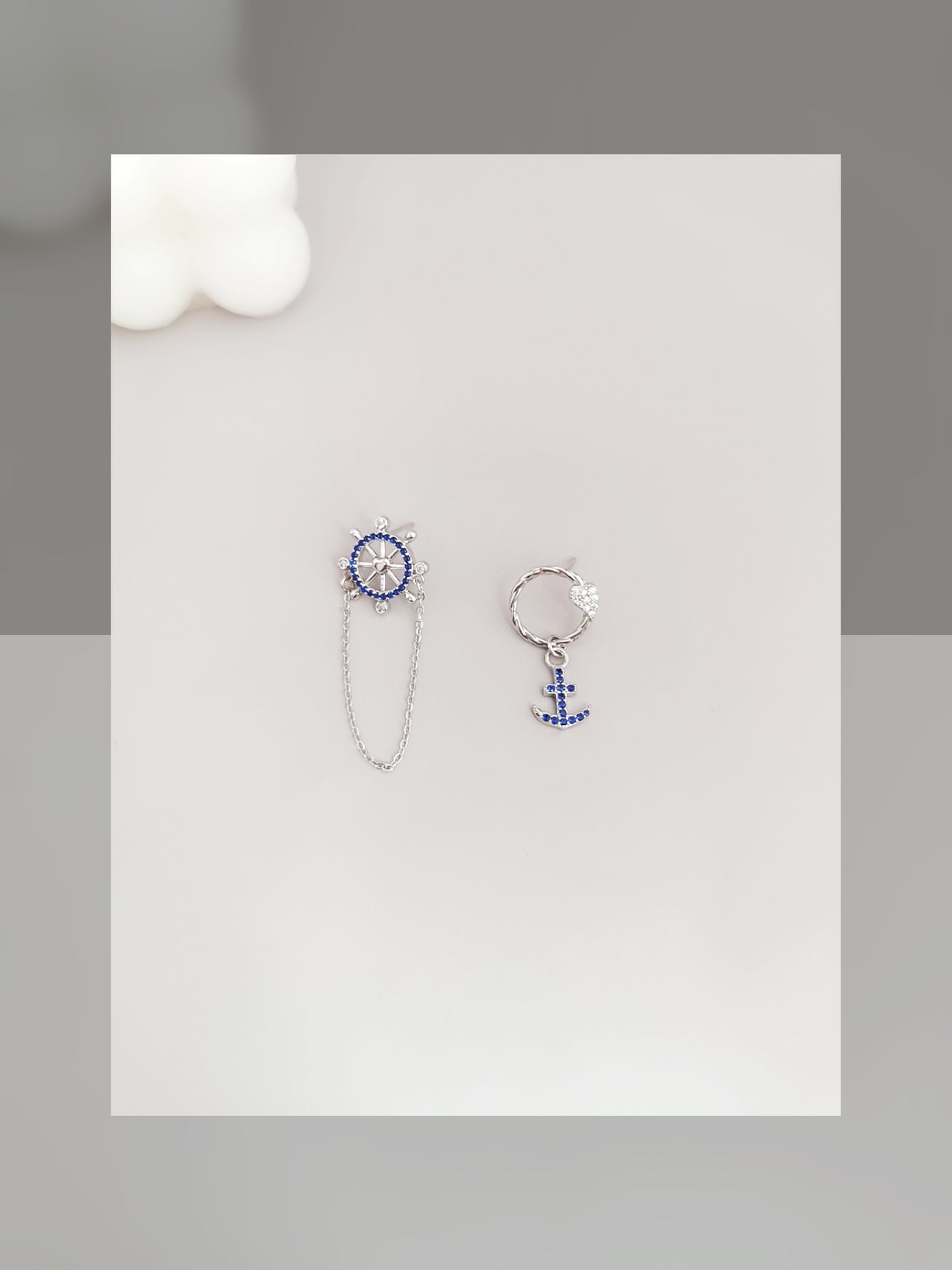 Anchor & Rudder earrings 船锚船舵